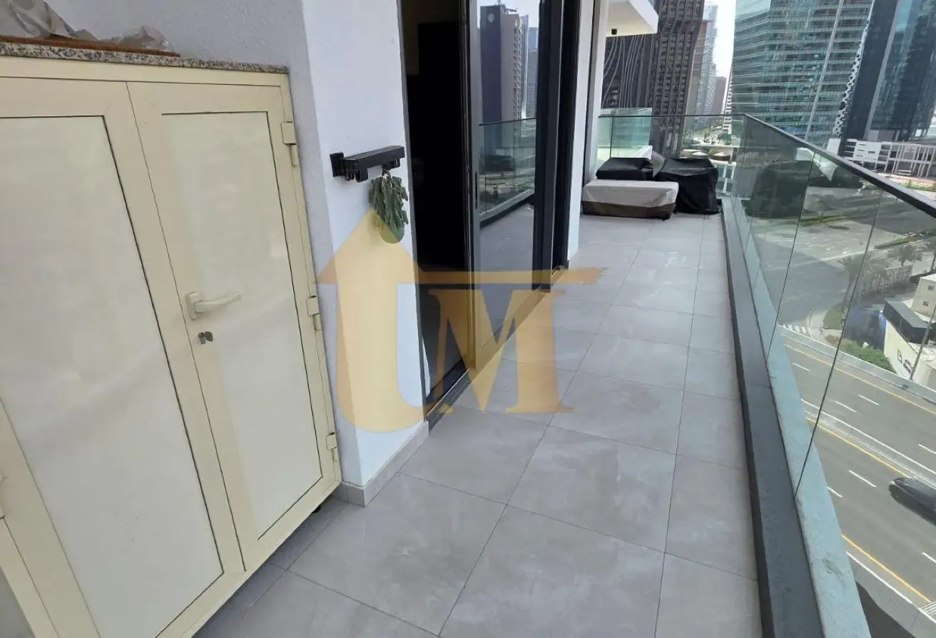 Furnished 1BHK with Balcony for RENT