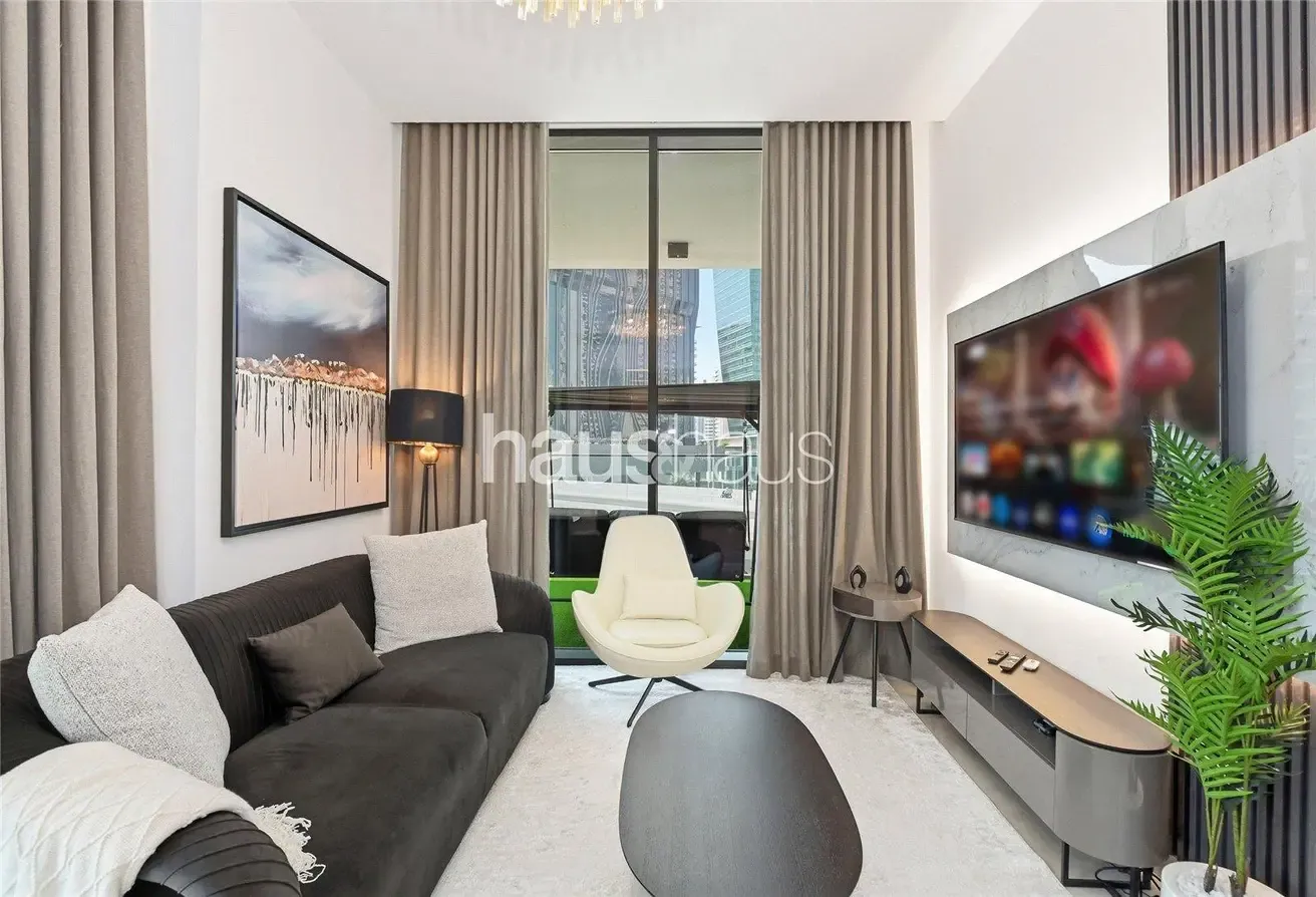 Corner Unit | Huge Balcony | Luxury Amenities
