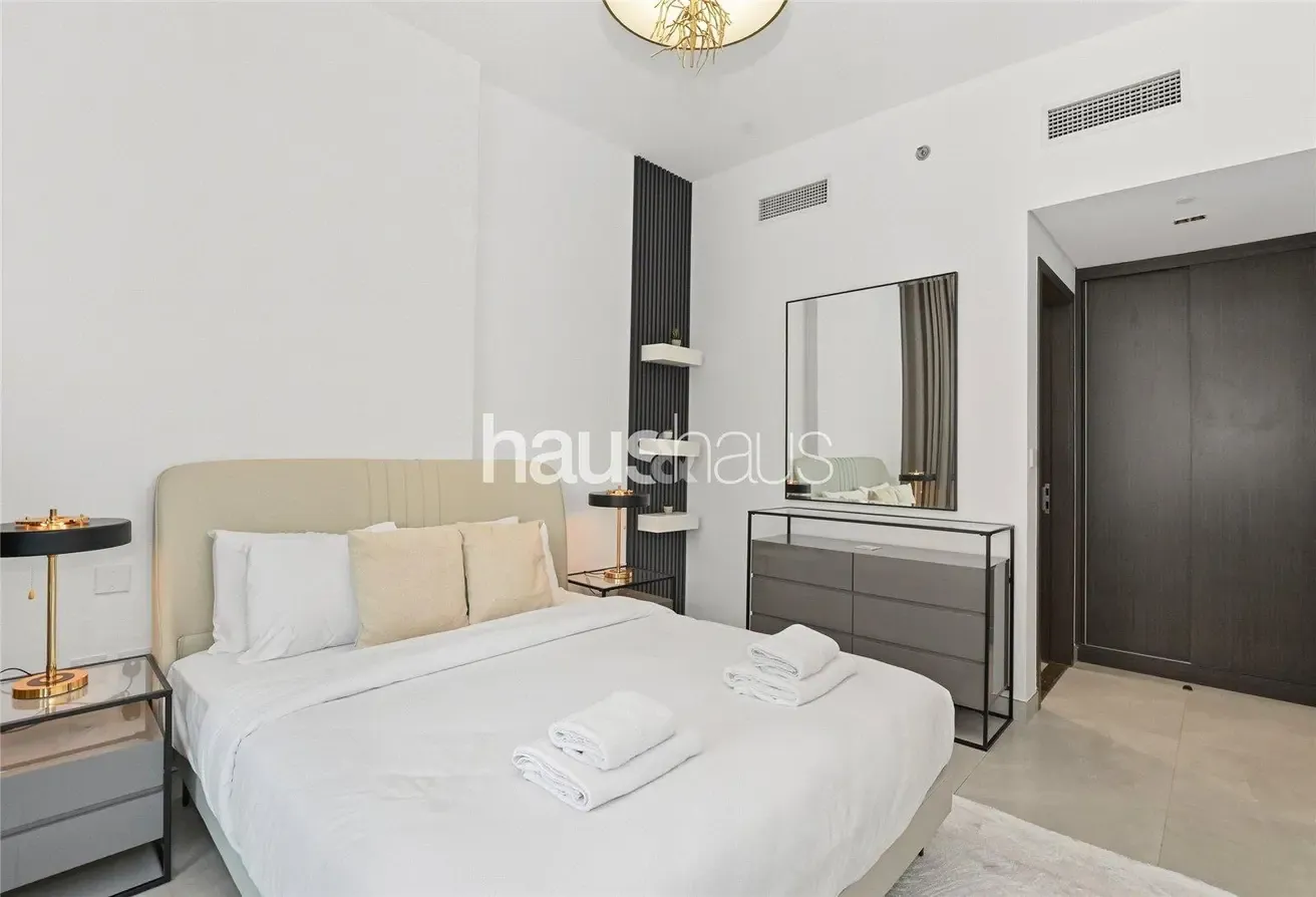 Corner Unit | Huge Balcony | Luxury Amenities