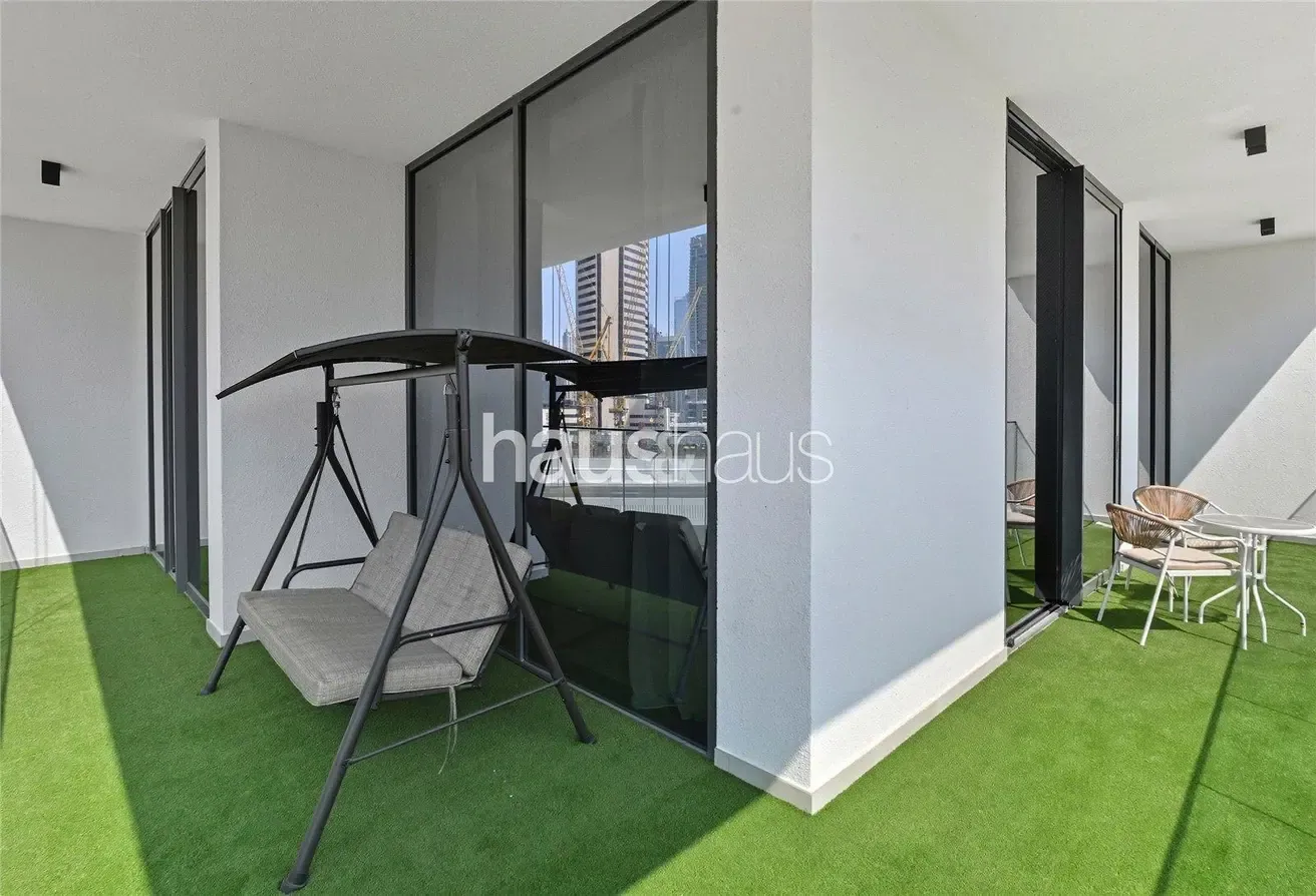Corner Unit | Huge Balcony | Luxury Amenities