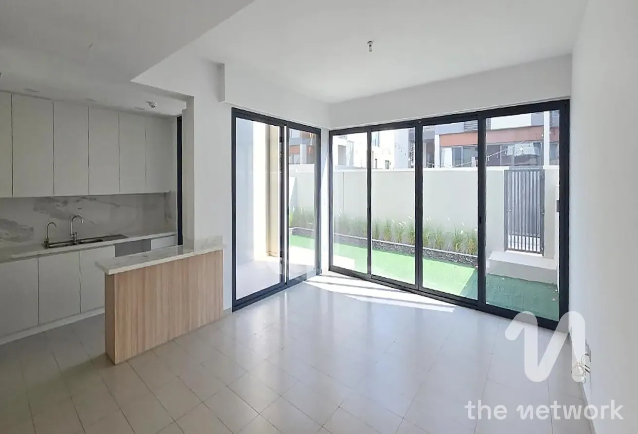 End Unit | Central Location | Vacant Now