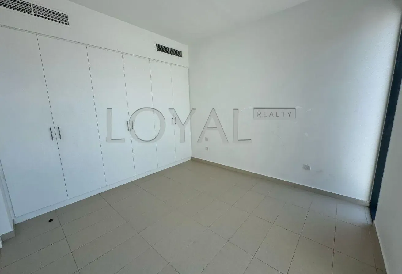 Vacant | Big Plot | Prime Location