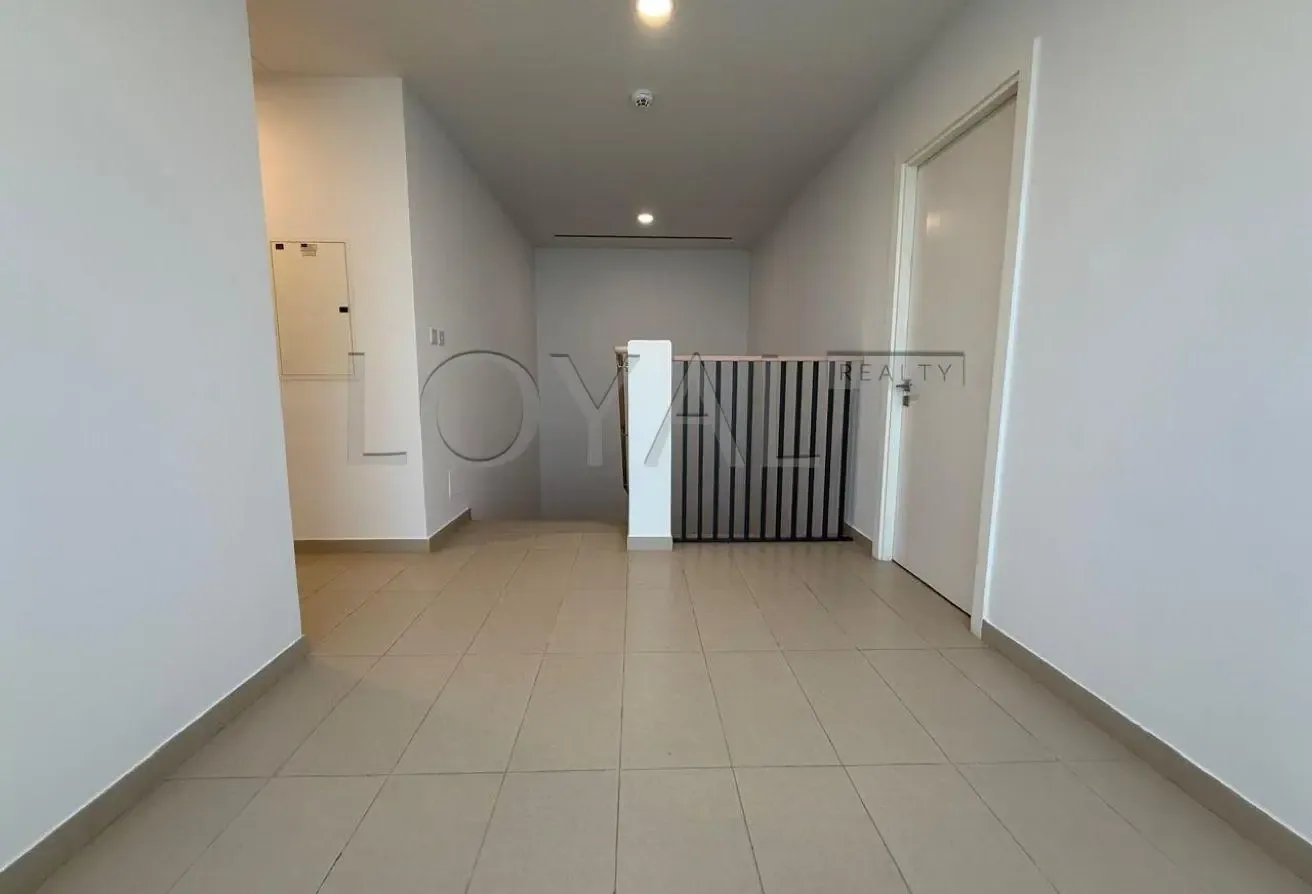 Community Expert | Full Corner Unit | Park Facing