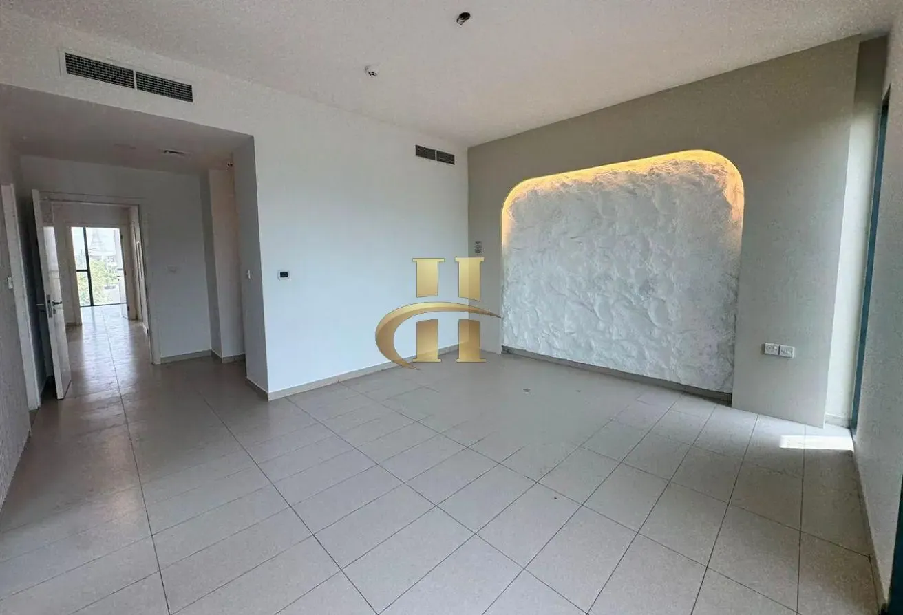 GREEN BELT | NEAR POOL AND PARK | VACANT