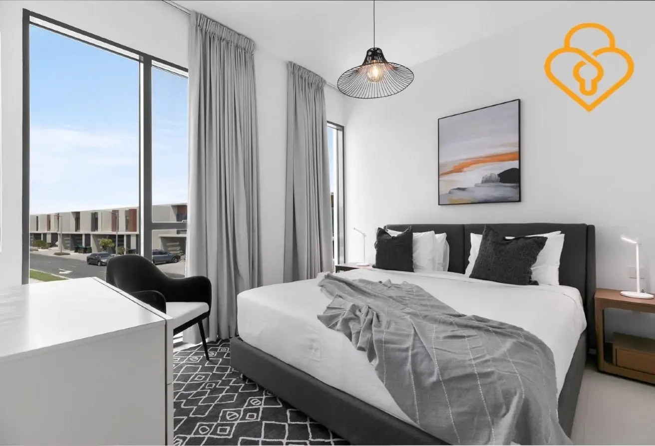 Luxury Four Bed CherryWoods Townhouse