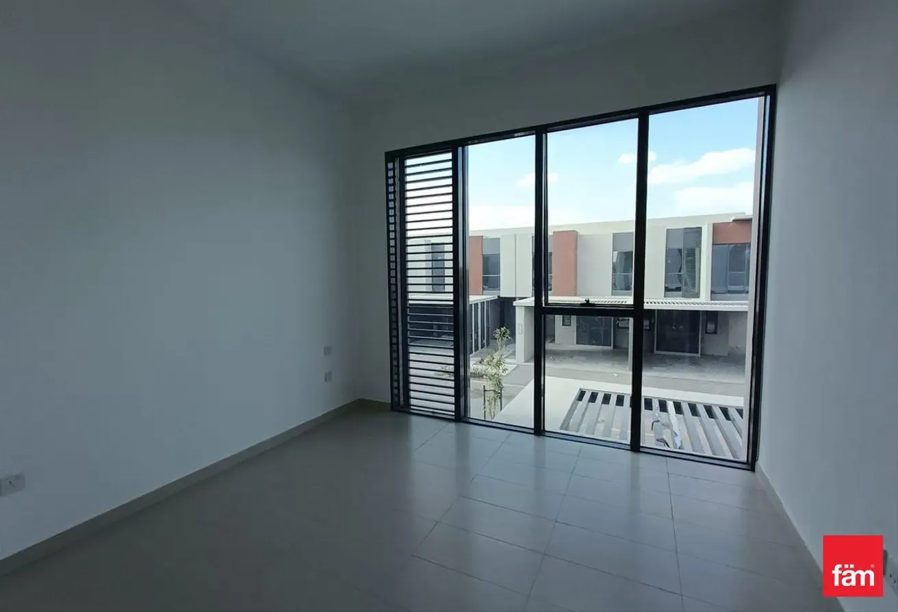 Modern Layout | Prime Location | End Unit