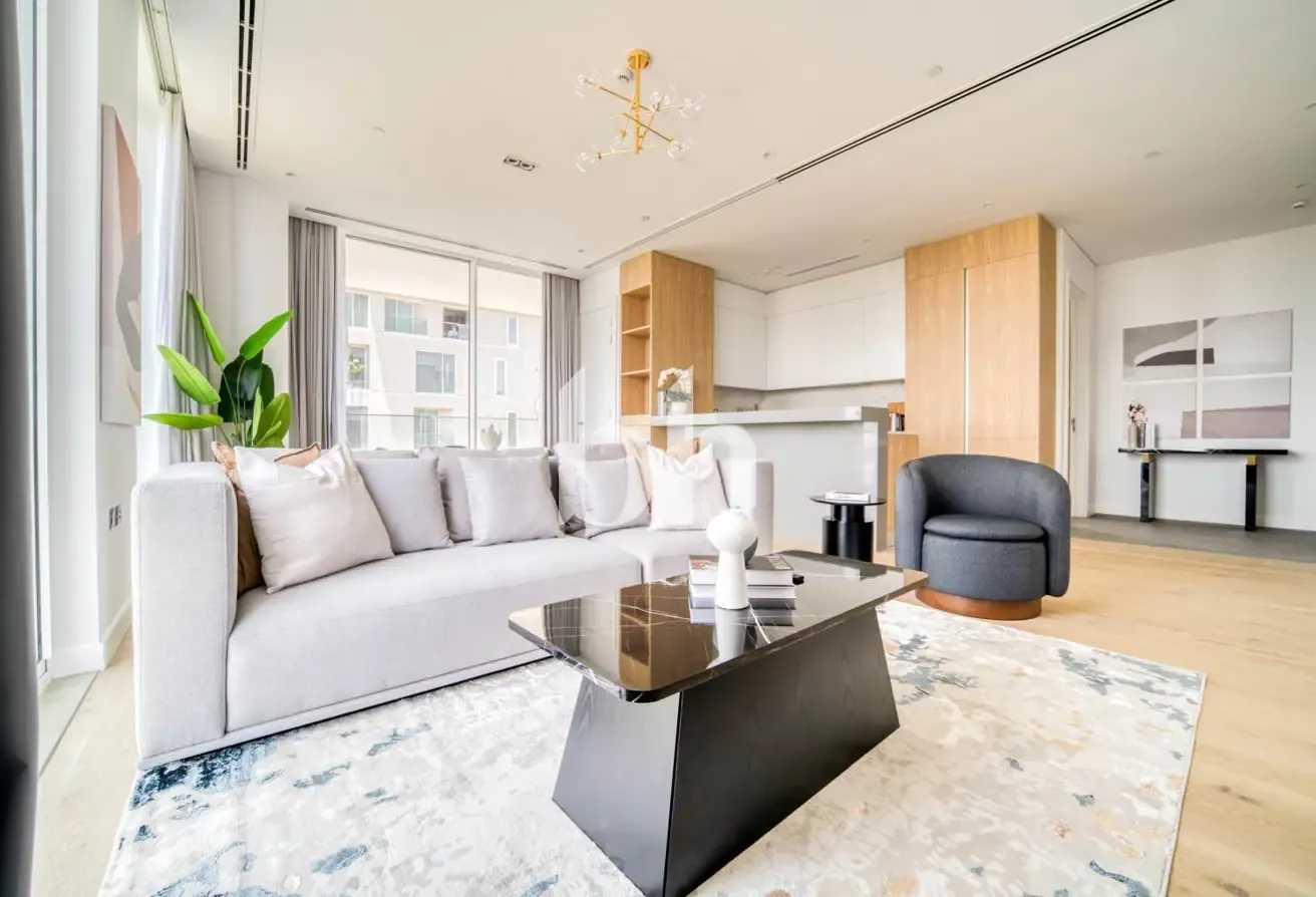 Low Floor | Huge Layout | All Bills Included