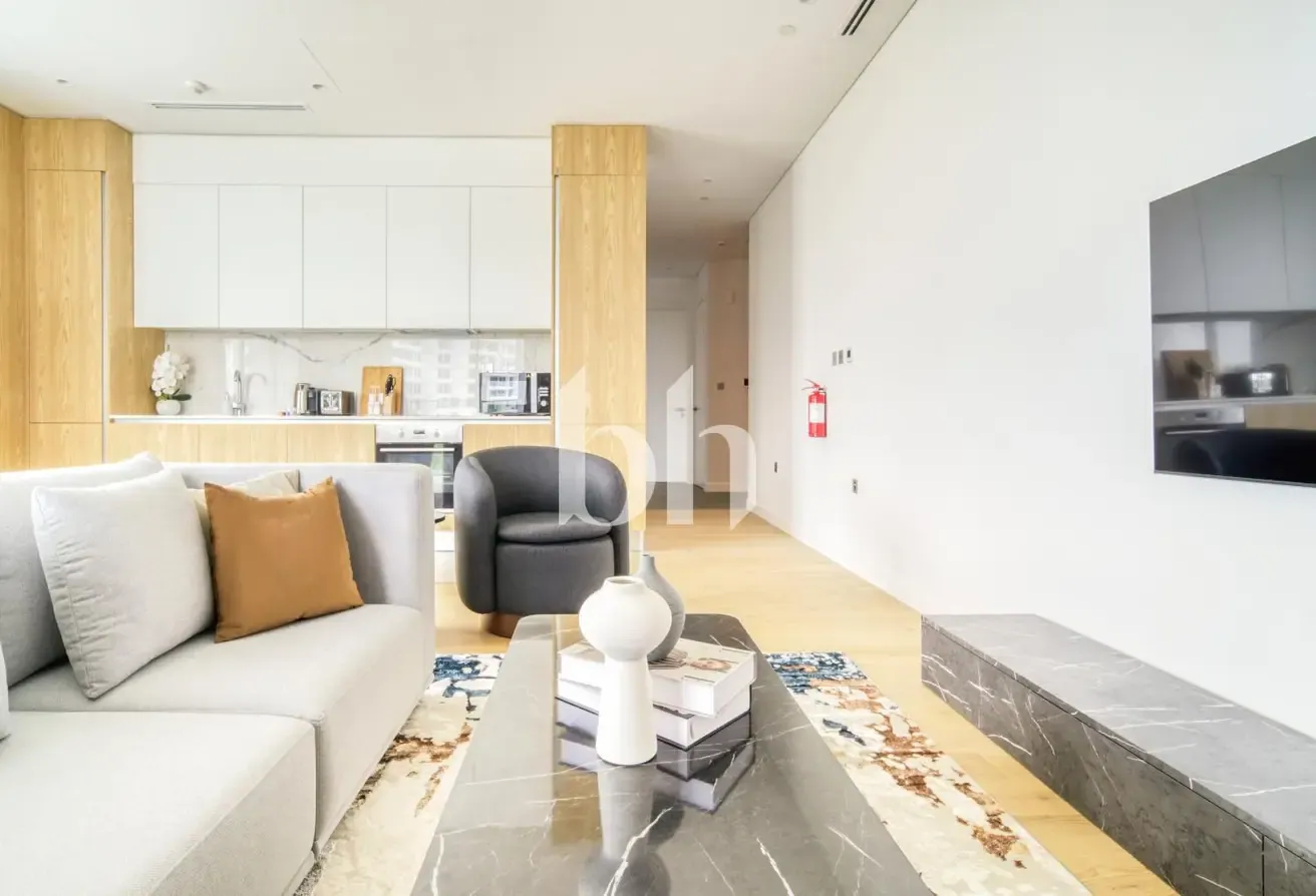 Furnished | Serviced Living | Vacant
