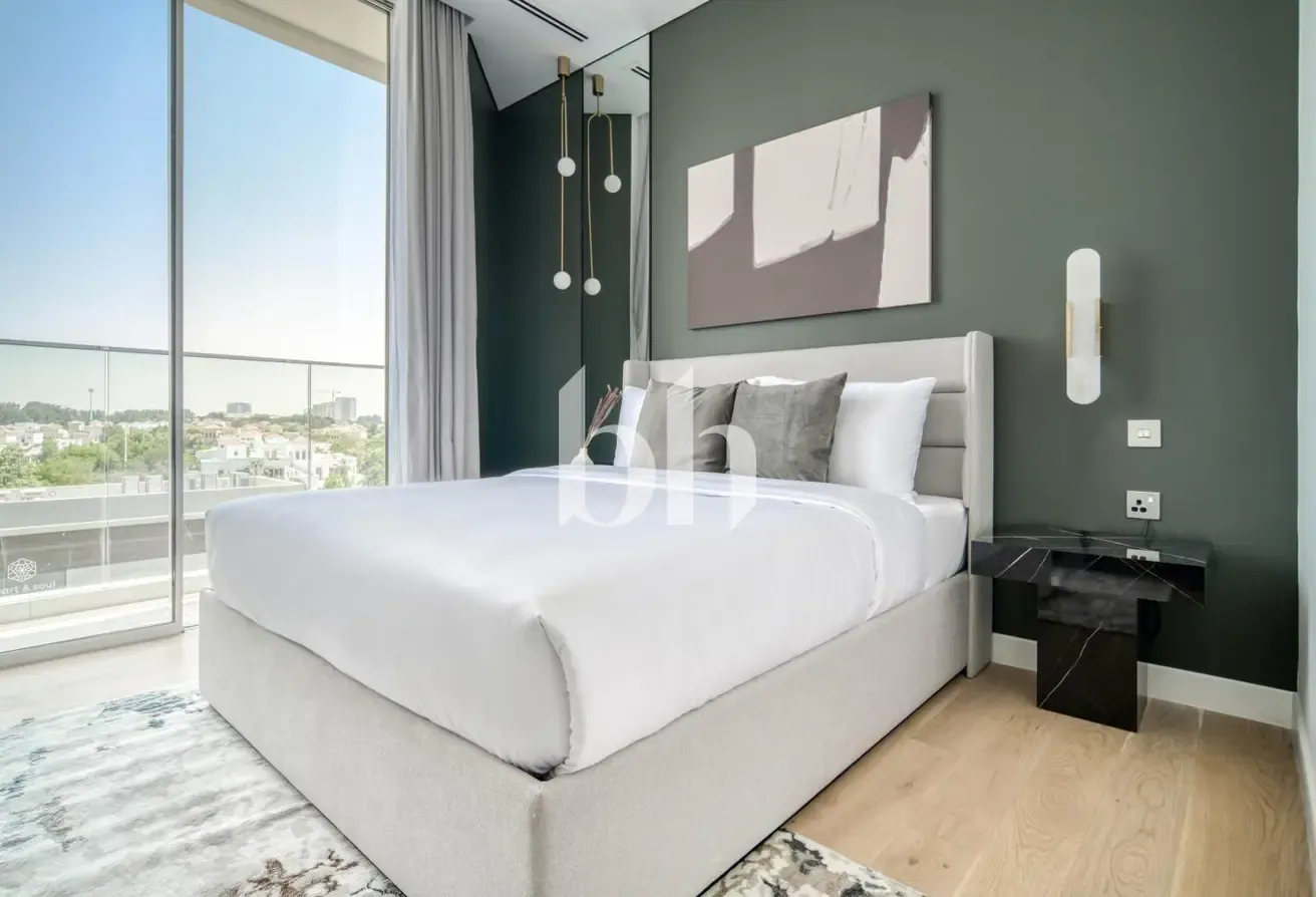 Premium Furnishing | Serviced Living | 12 Cheques
