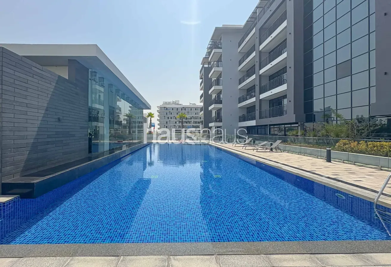Fully Furnished | Vacant | Prime Location