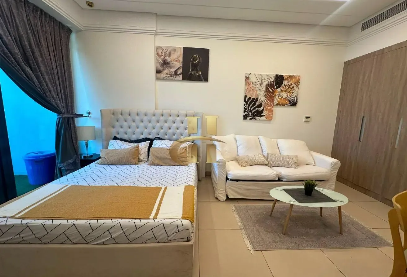 Stunning | Fully funished | With Balcony
