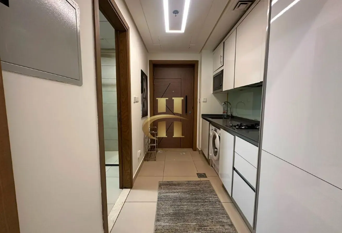 Stunning | Fully funished | With Balcony
