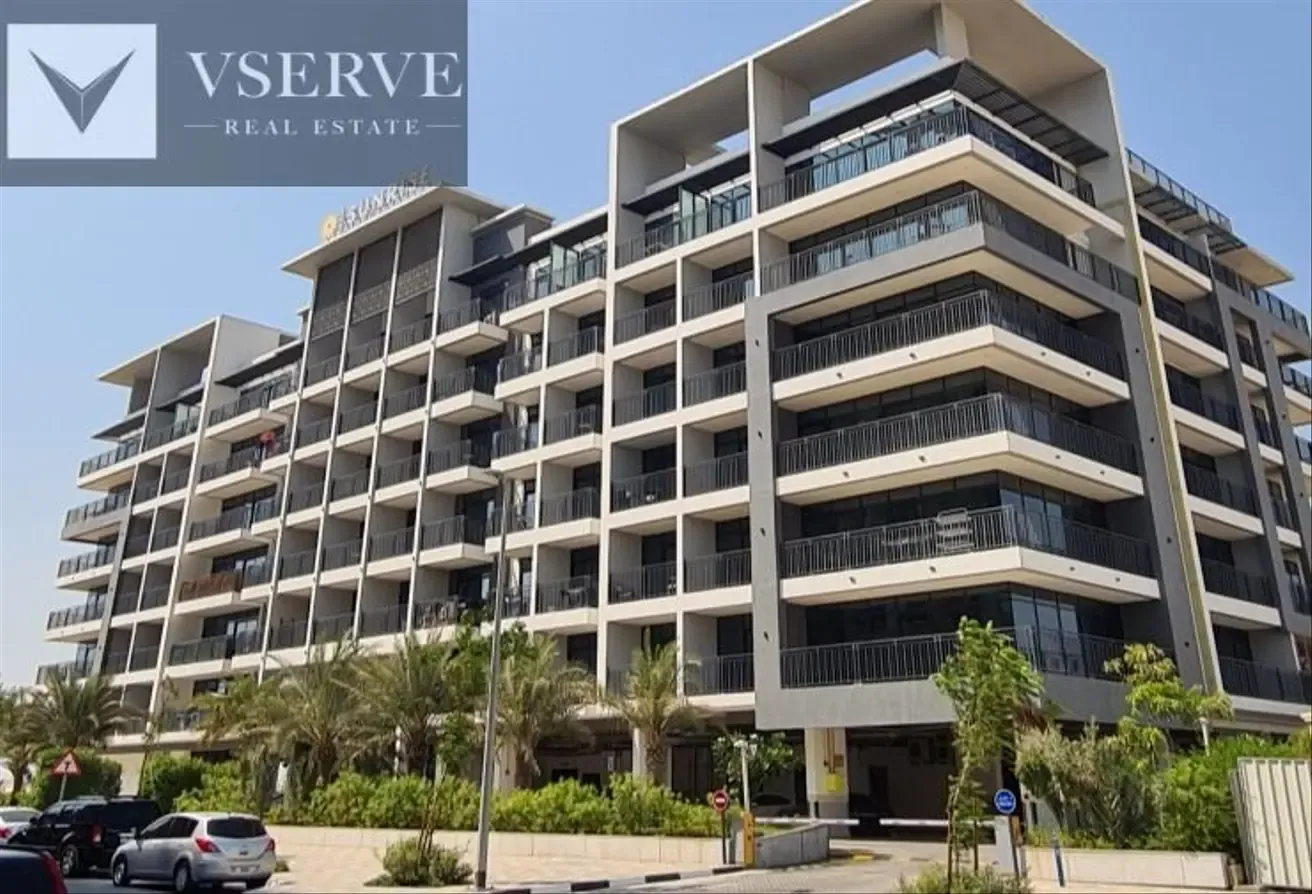 Fully furnished | Luxury Unit | Premium Location