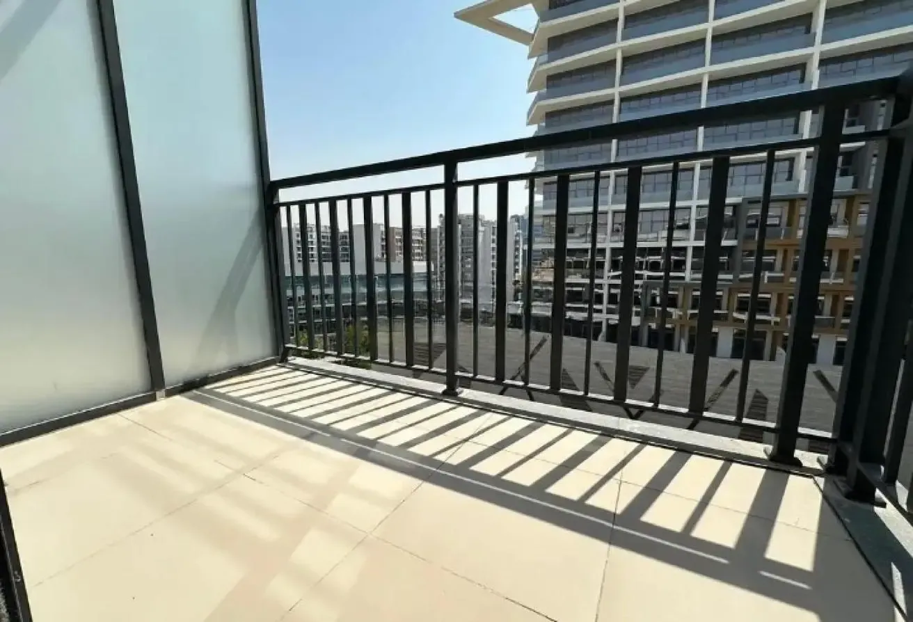 Fully Furnished | Spacious Studio | Modern