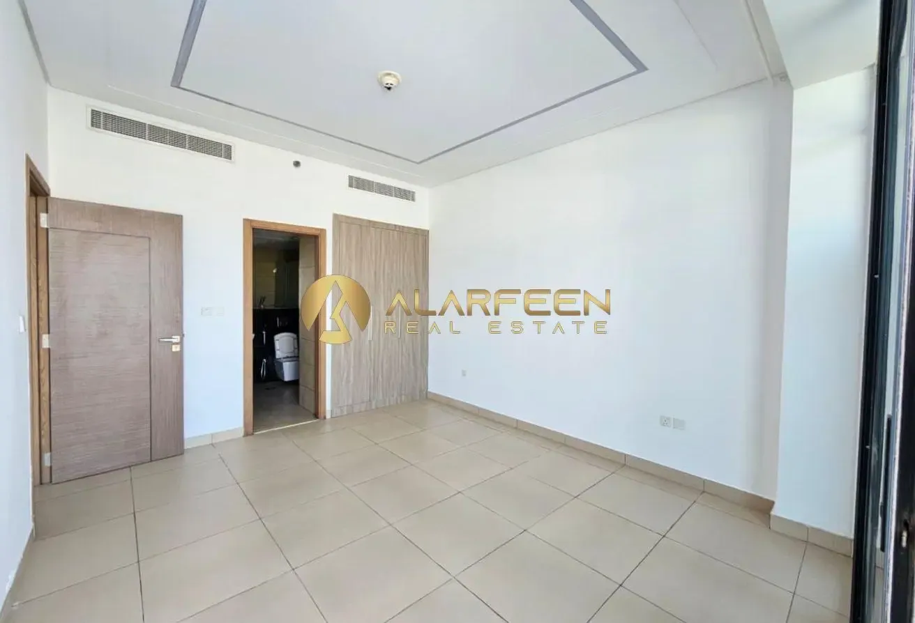 Pool View | Unfurnished | Kitchen Appliances