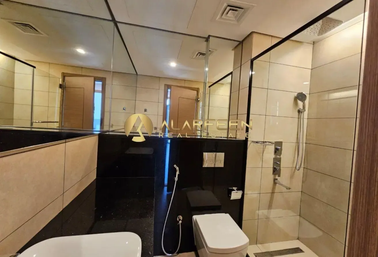 Pool View | Unfurnished | Kitchen Appliances