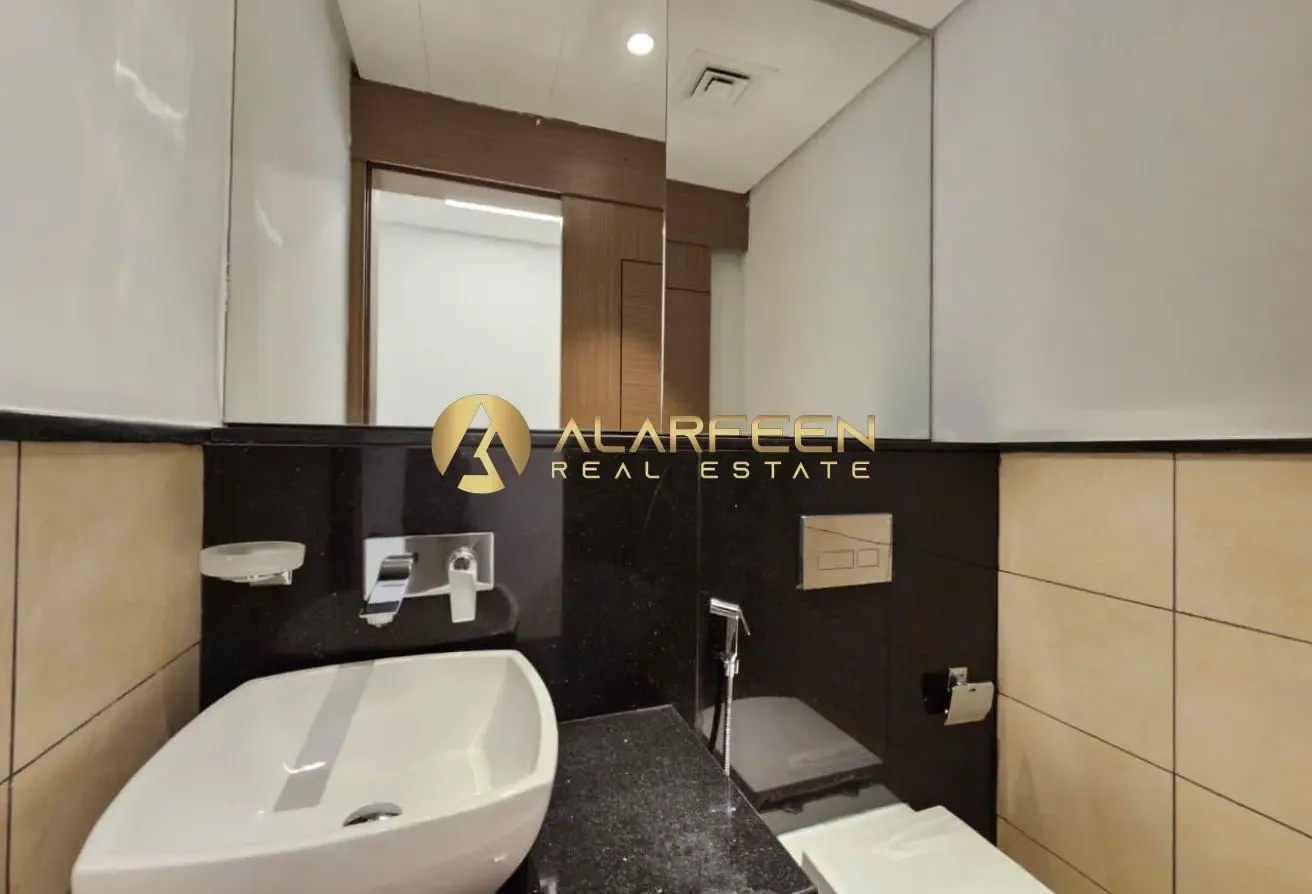 Pool View | Unfurnished | Kitchen Appliances