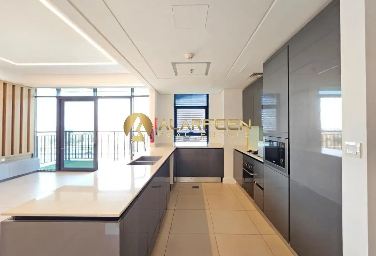 2 Car Parking | Maid Room | Pool View
