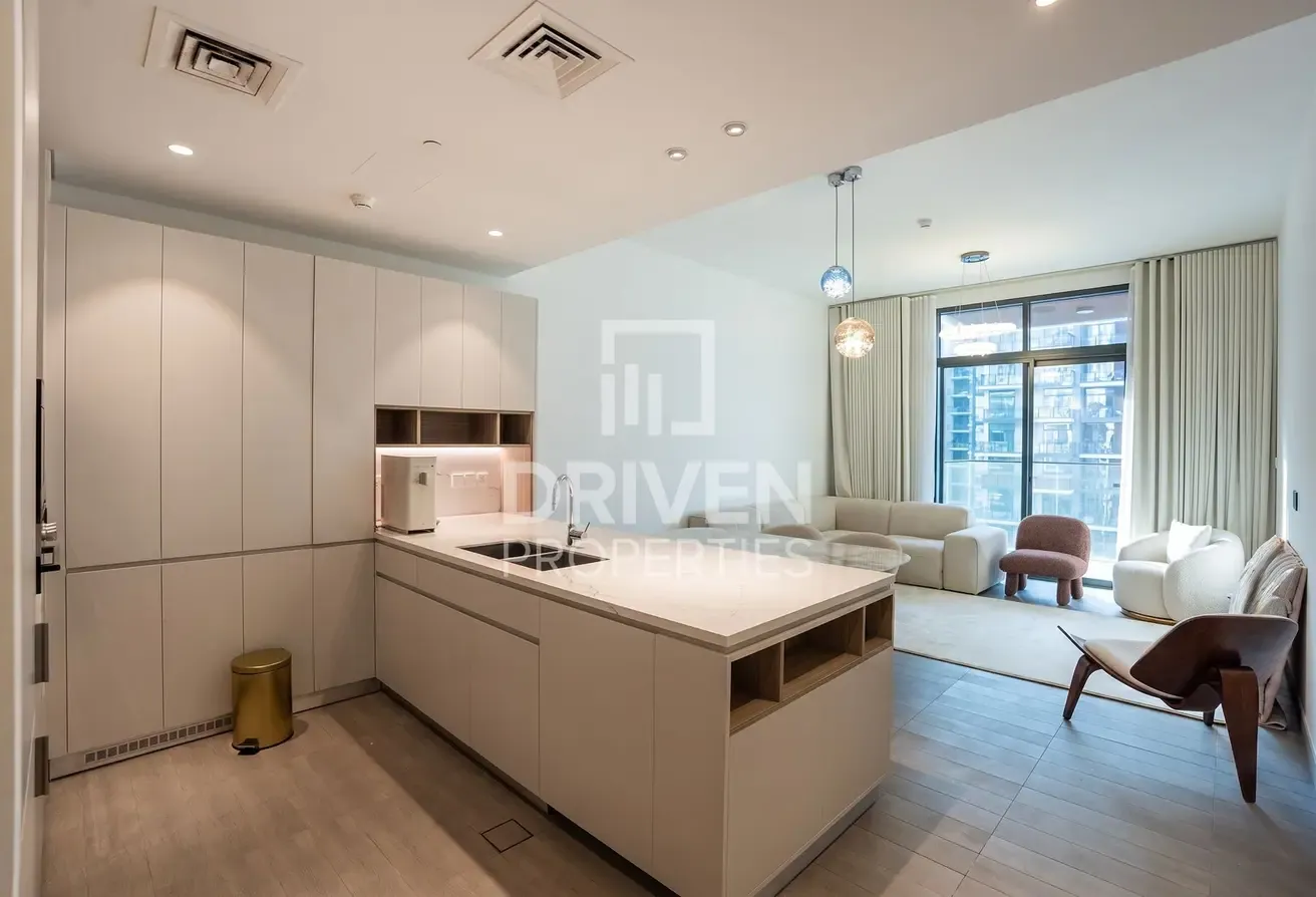Park View | Ready to Move in | Premium Quality