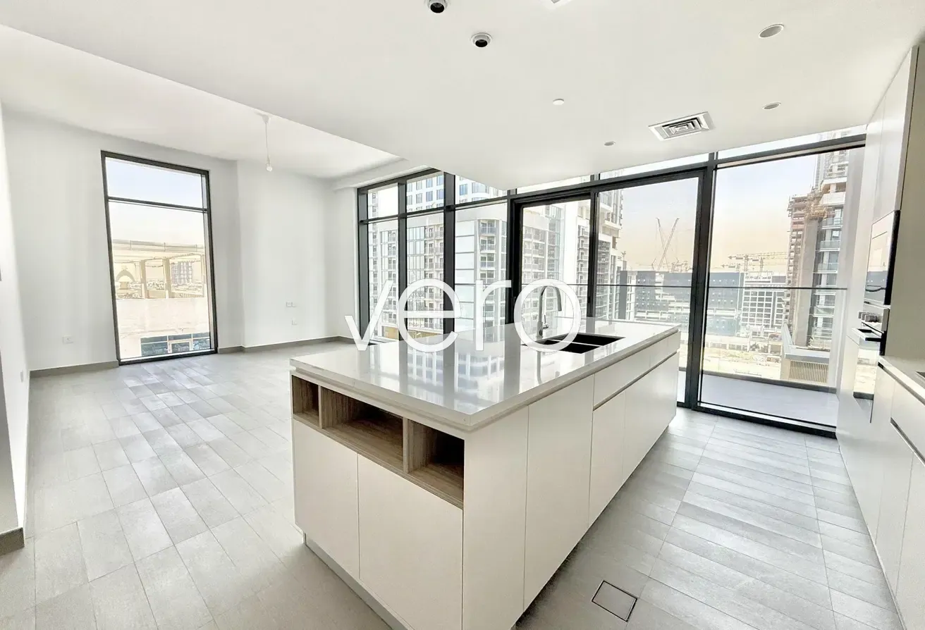 Premium | Best Amenities | Vacant Unit