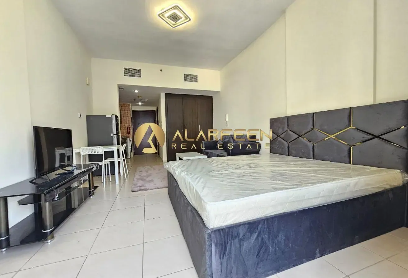 Fully Furnished | Near To Bus stop| Prime Location