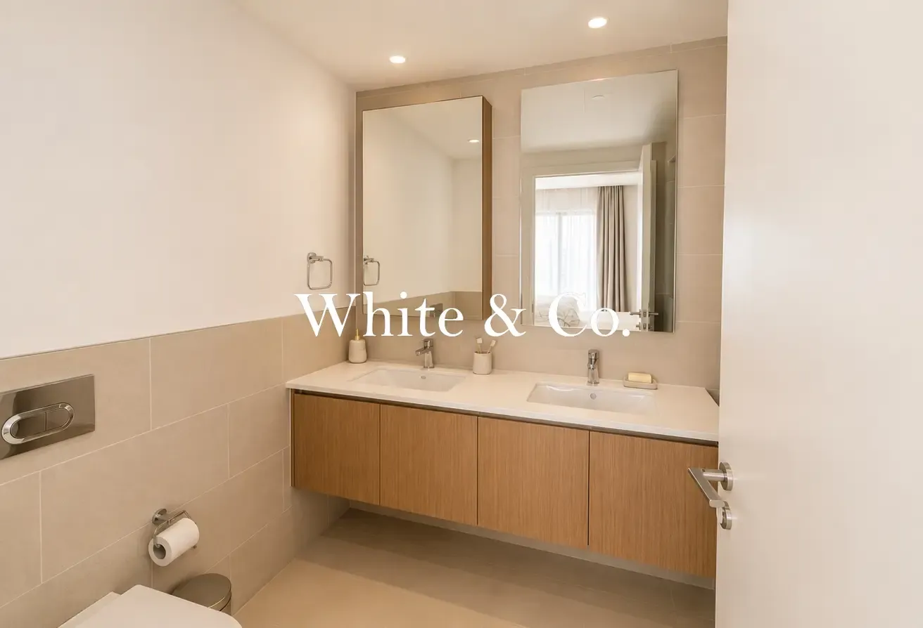 Upgraded | Beautifully Furnished | Bright