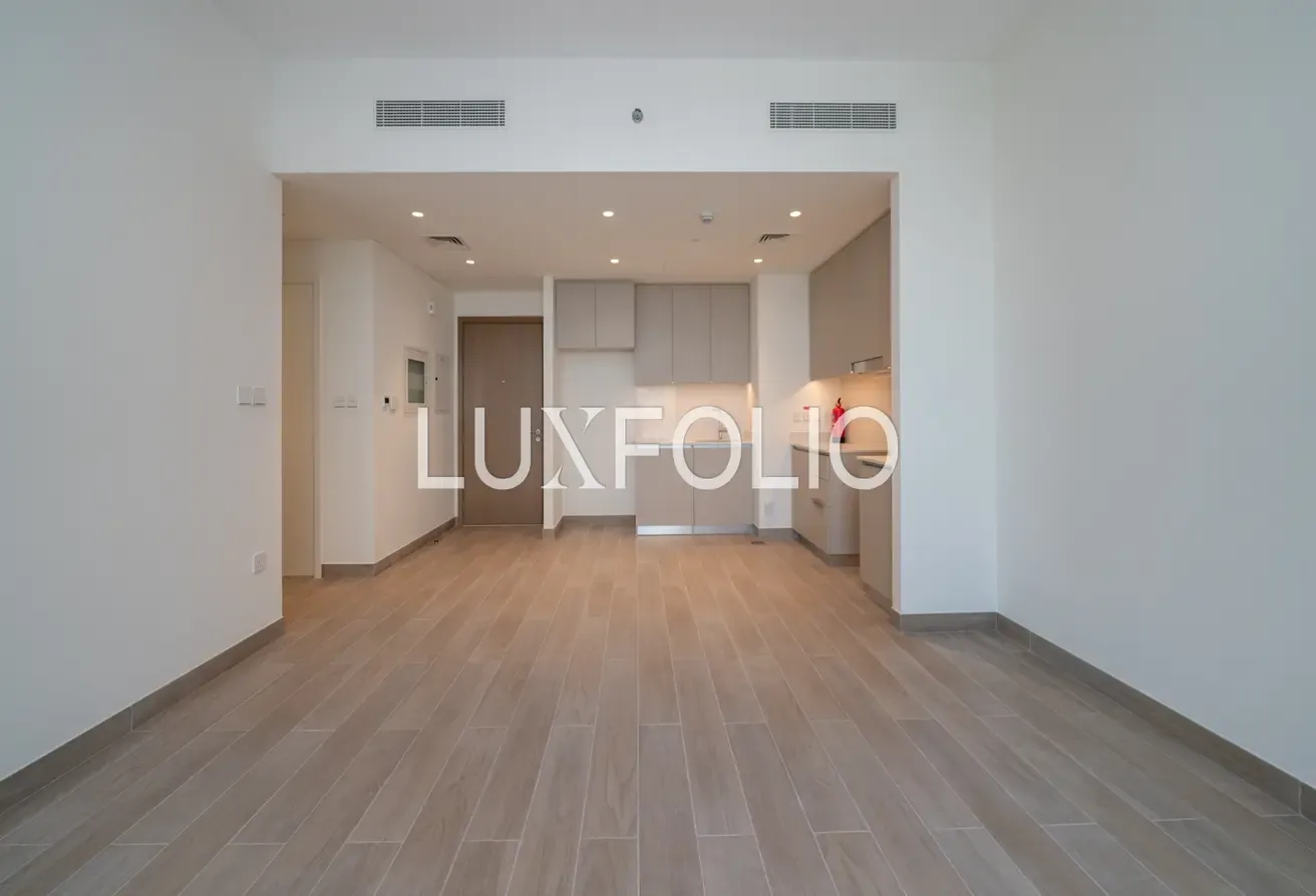 Lagoon View | Beach Access | Vacant