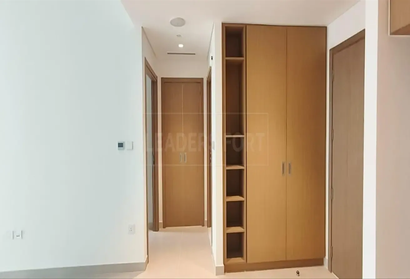Brand New l Semi Furnished l Beach Accsess
