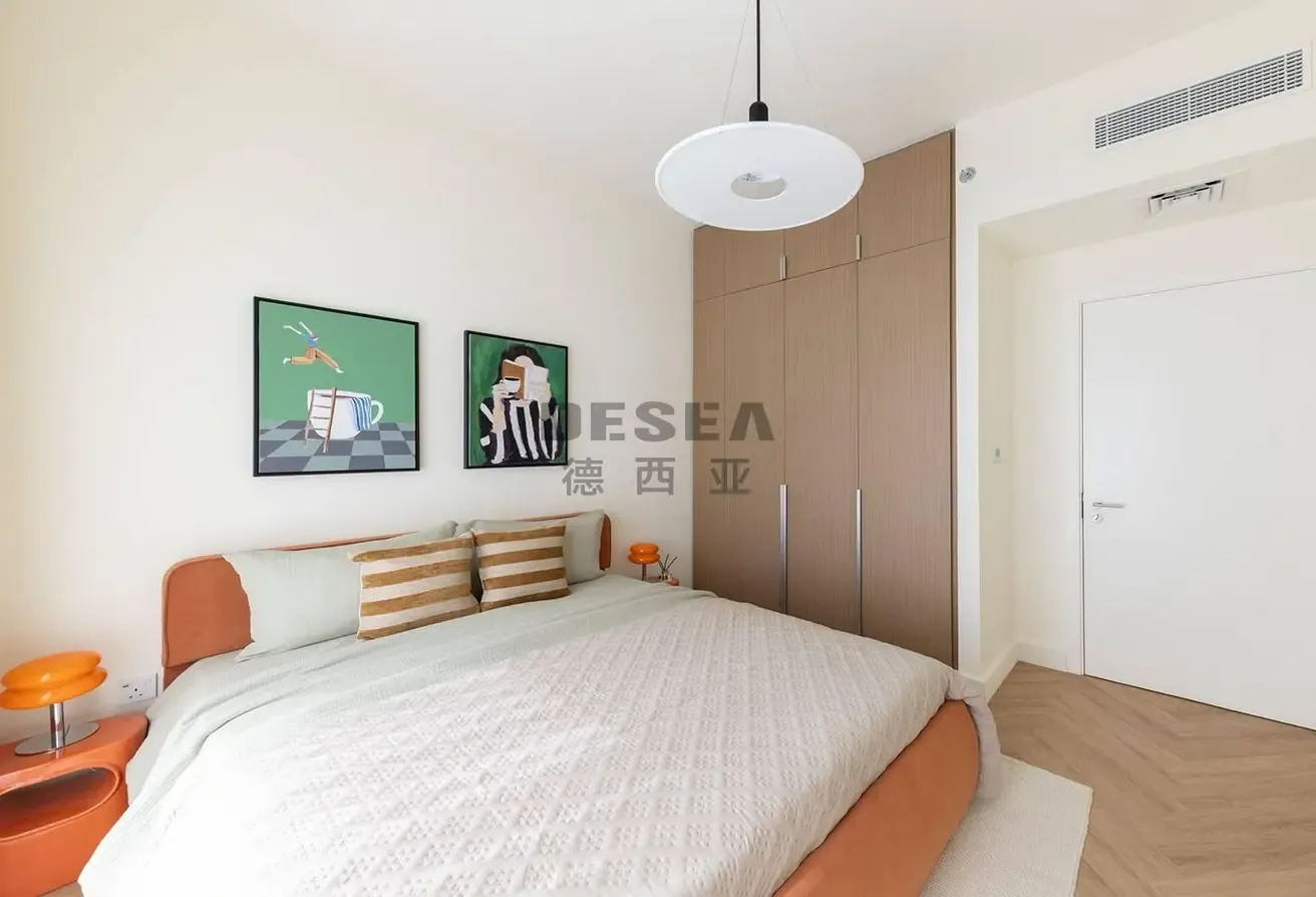 Canal View | Fully Furnished | Upgraded