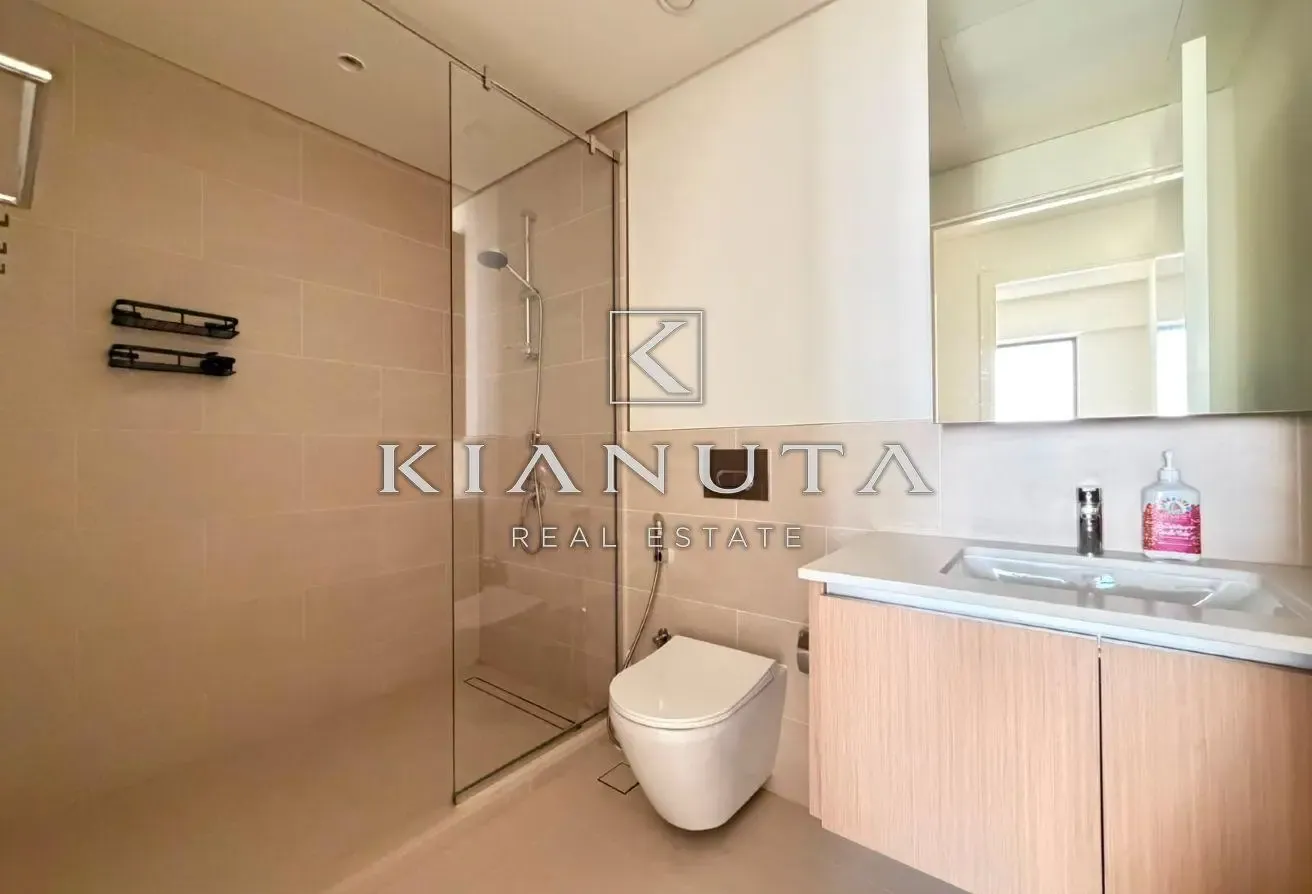 SEMI FURNISHED | NEW | LUXURY | READY | LOCATED