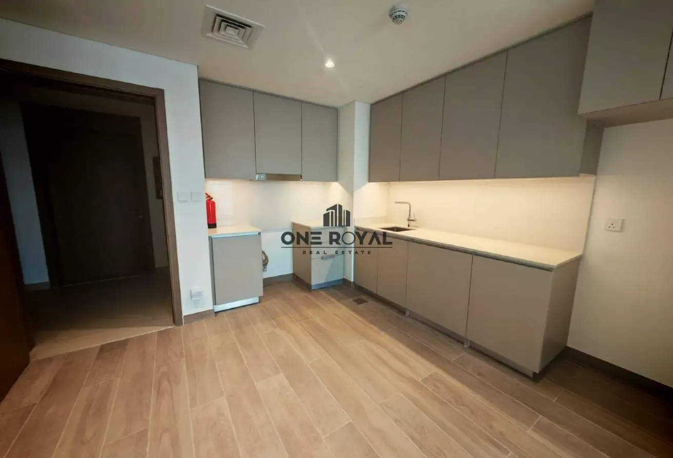 Corner Bright Unit | Water View | Beach Access