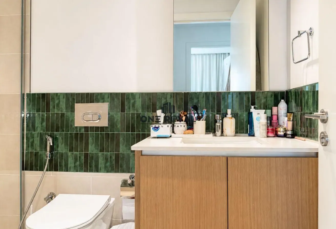 Corner Bright Unit | Water View | Beach Access