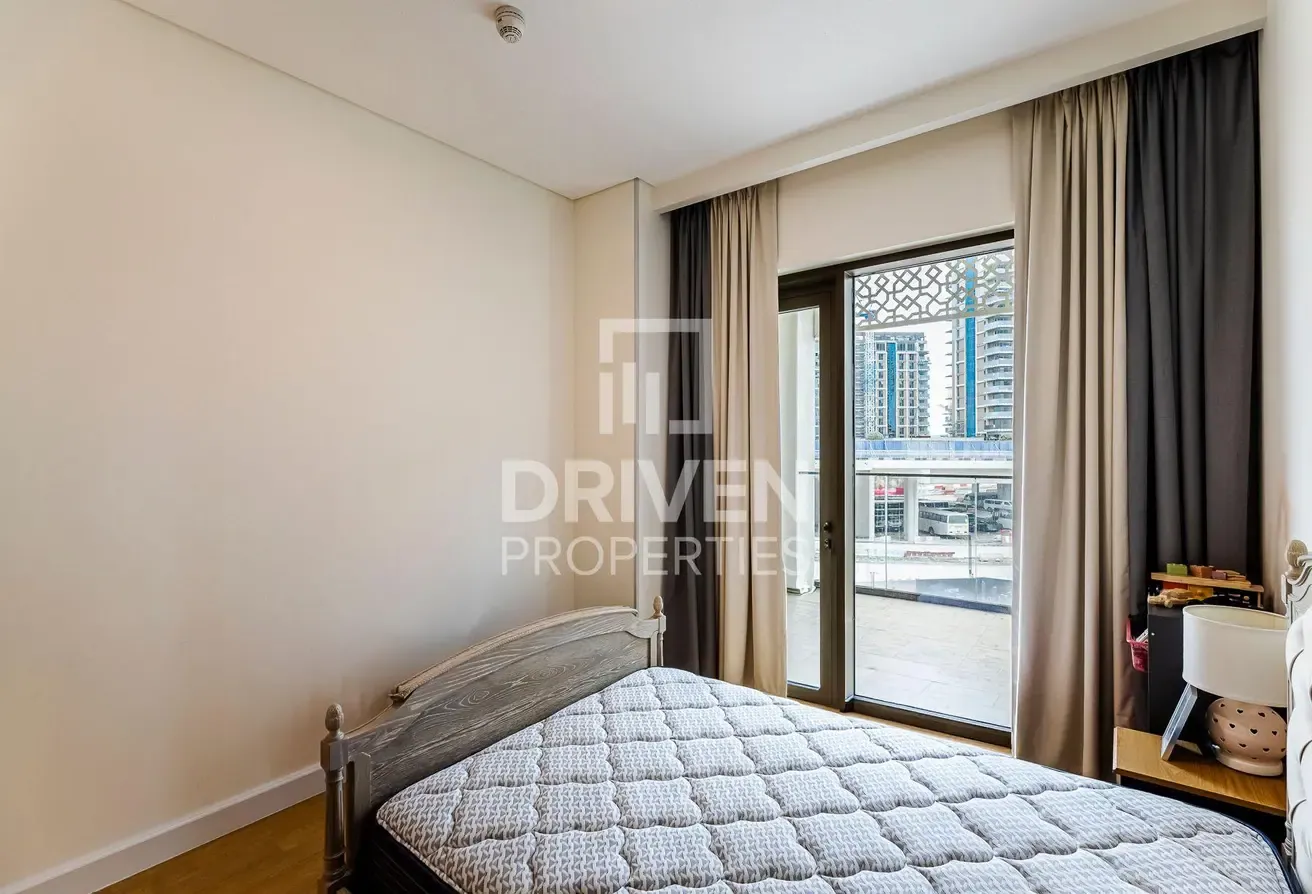 Ready to move in | Furnished Apt | Spacious