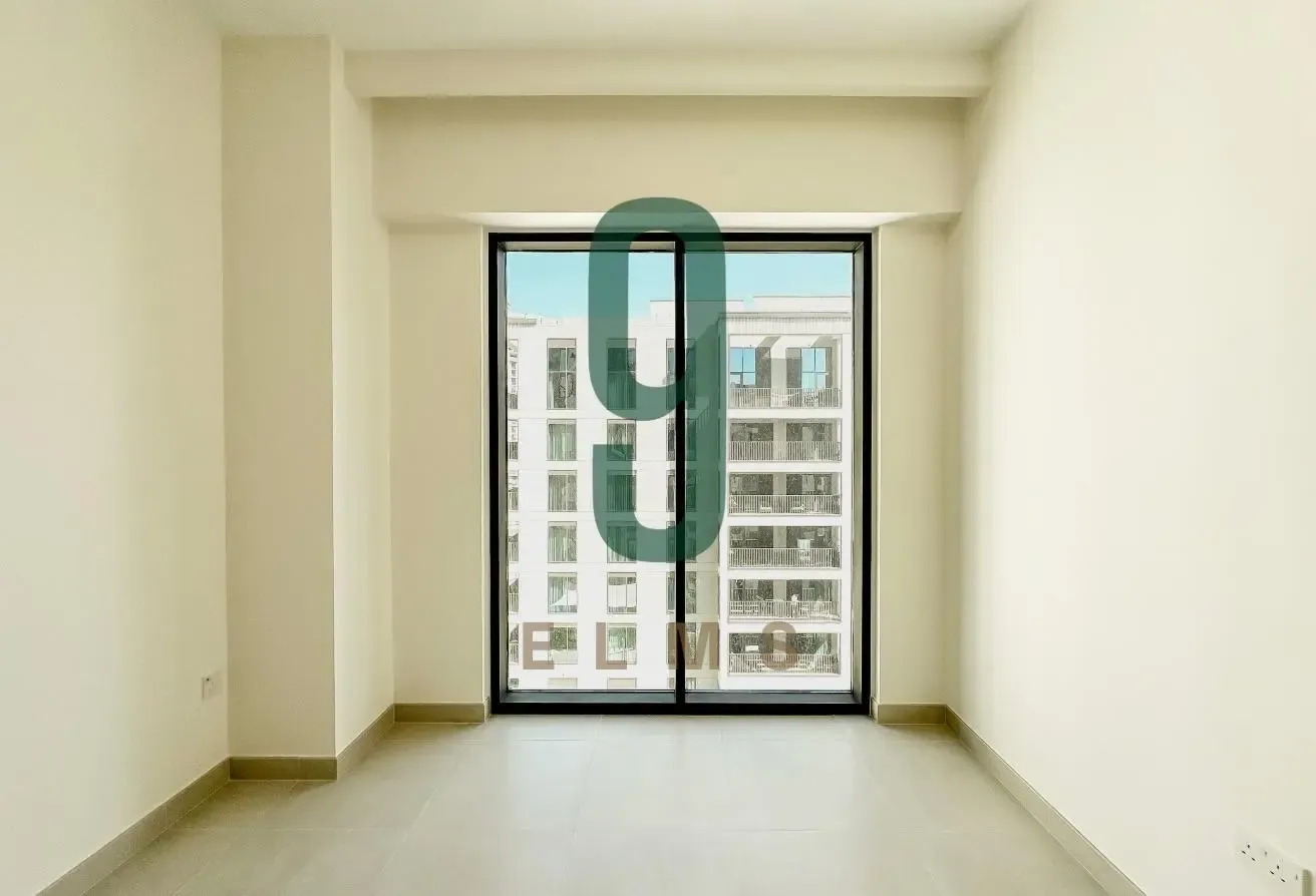 Corner Unit | Bright Living Area | Brand New