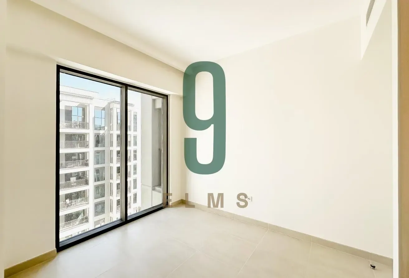 Corner Unit | Bright Living Area | Brand New