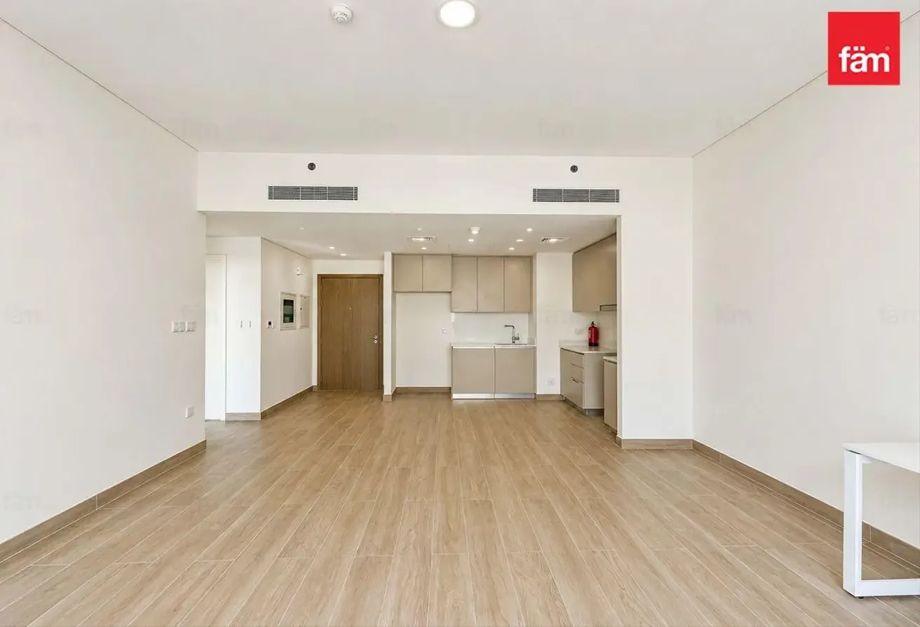 Lagoon View | Creek Beach Access | Chiller Free