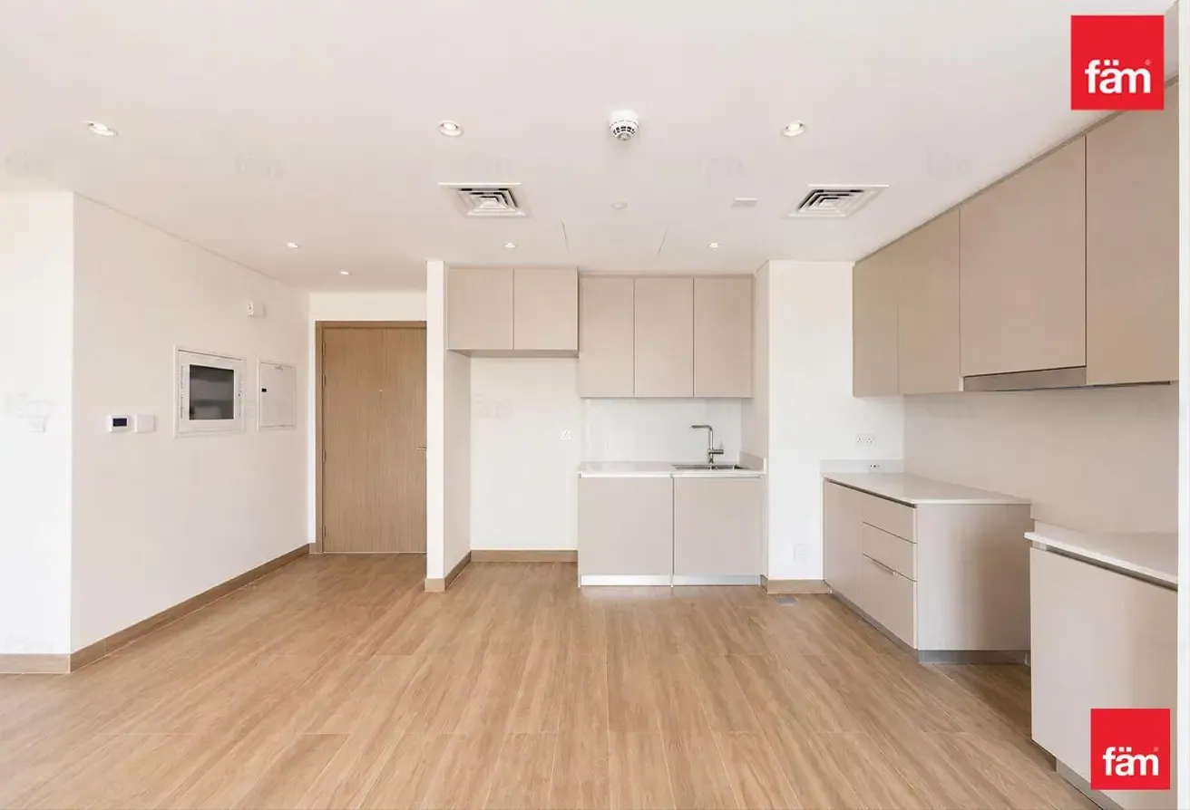 Lagoon View | Creek Beach Access | Chiller Free