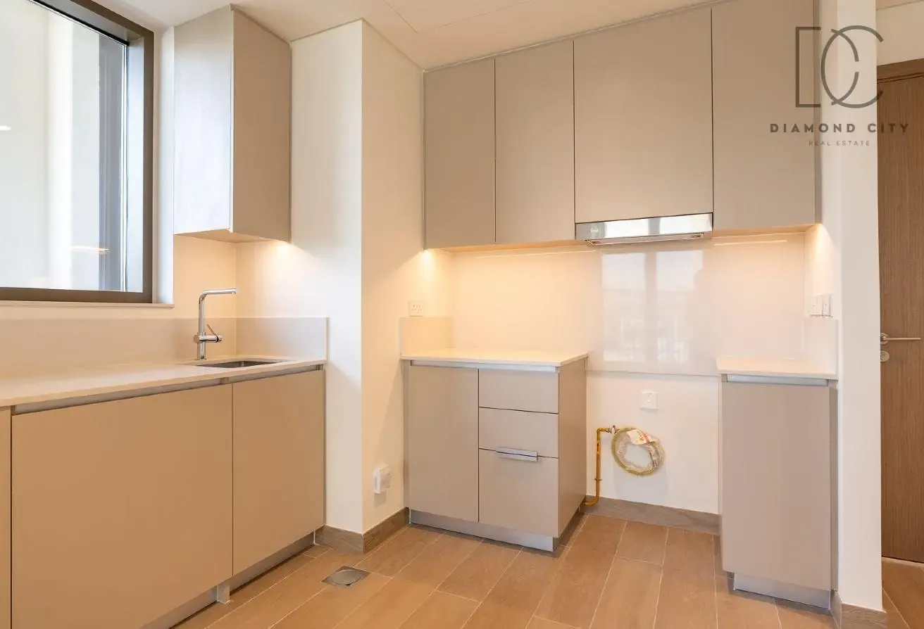 1 Bed + Store | Equipped Kitchen | No Commission
