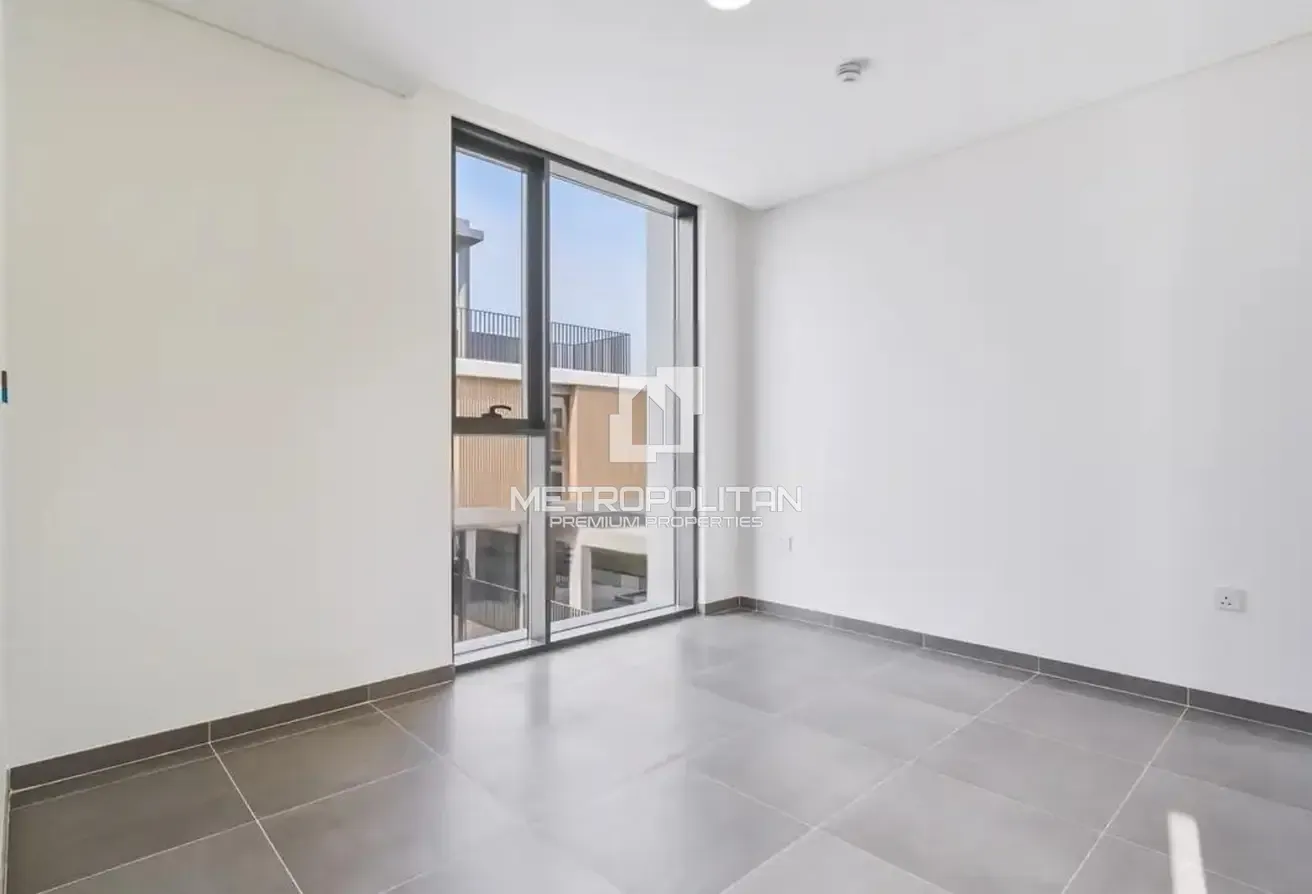 Single Row| Brand New| Corner| 5BR | Semi Detached