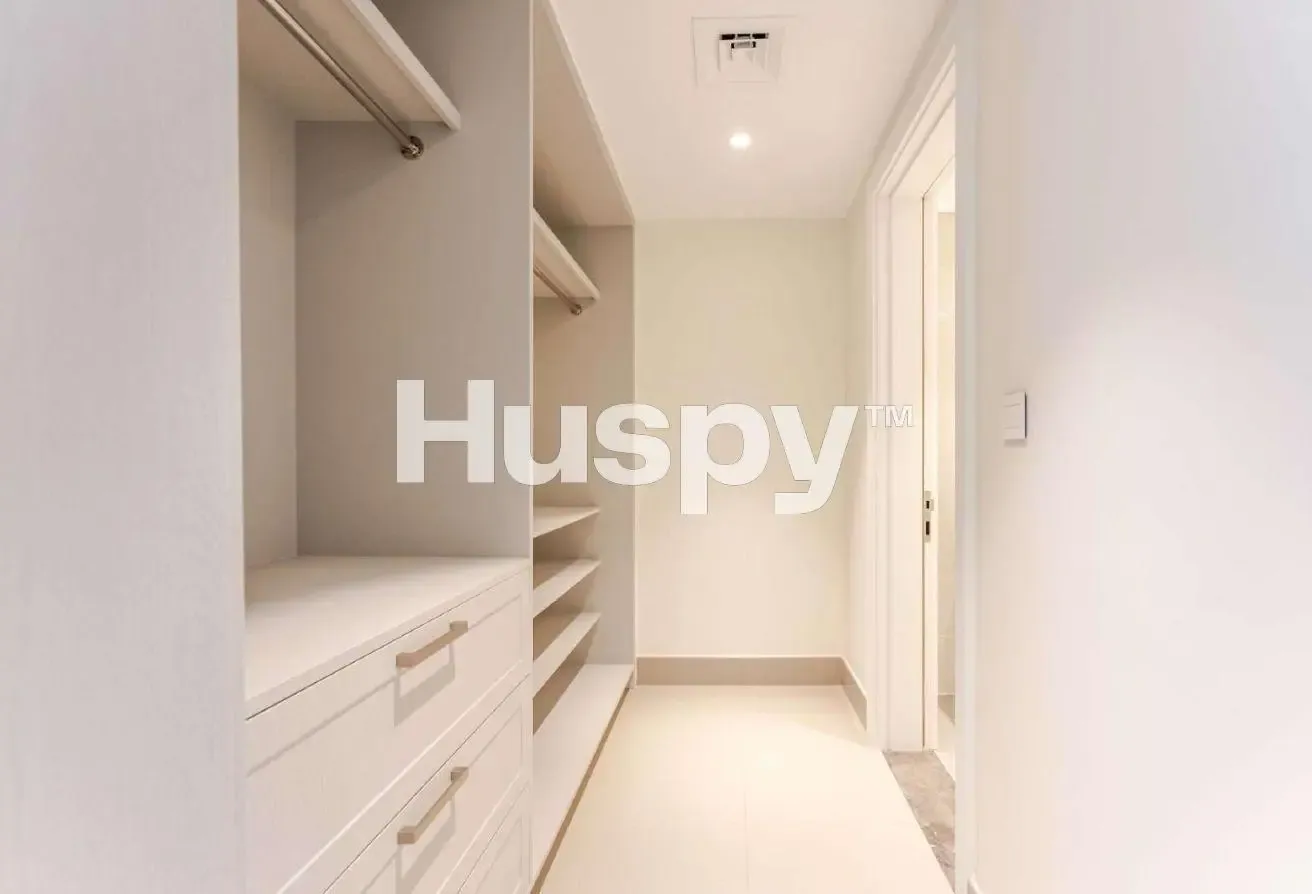 Fully Furnished | Fountain Views | Vacant