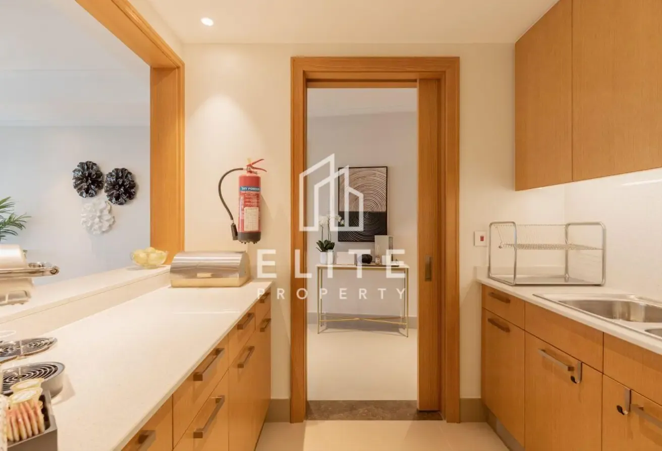 Furnished 3BR +Maid, High Floor, Burj Khalifa View