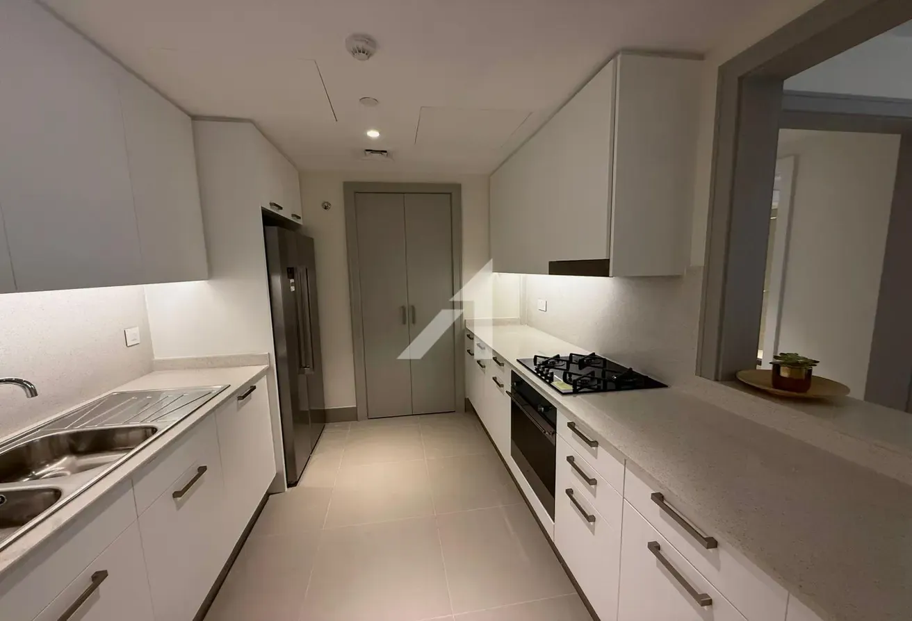 Burj Khalifa View | Fully Furnished | Upgraded