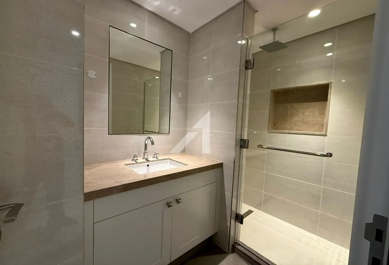 Burj Khalifa View | Fully Furnished | Upgraded