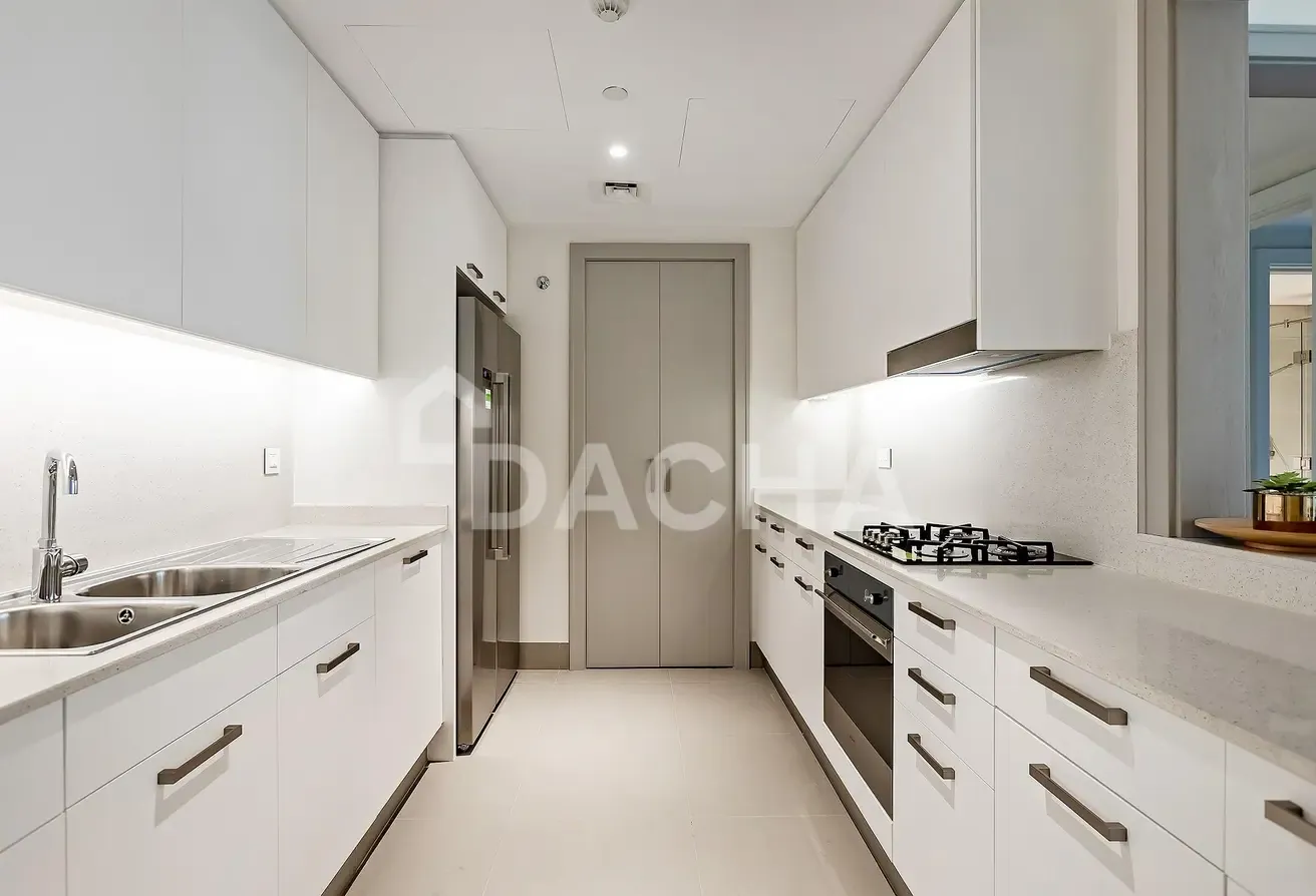 BURJ KHALIFA VIEW | HIGH FLOOR | PREMIUM FINISHES