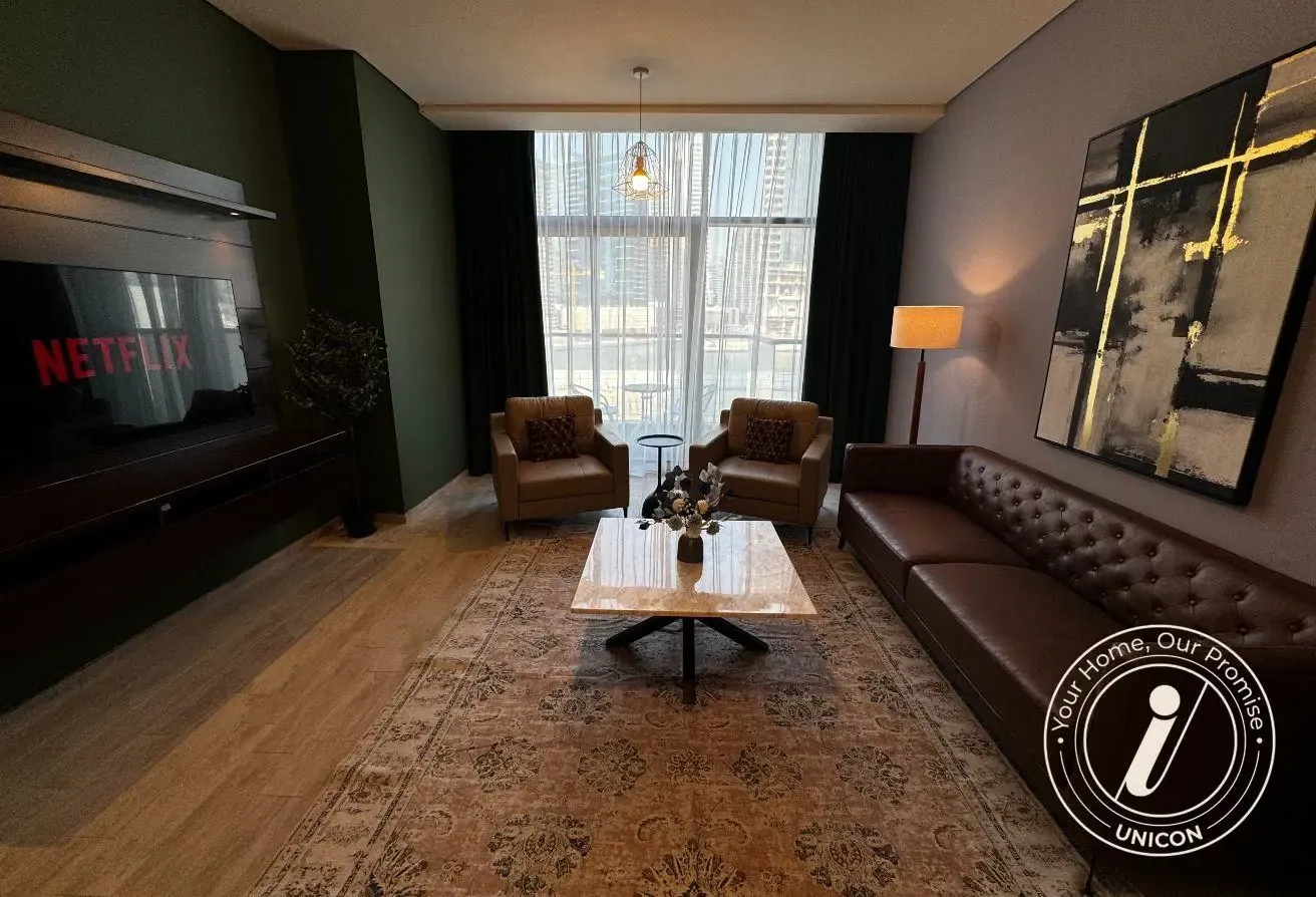 Luxury Furnished 1 BR | Pool and Gym | w/ Balcony