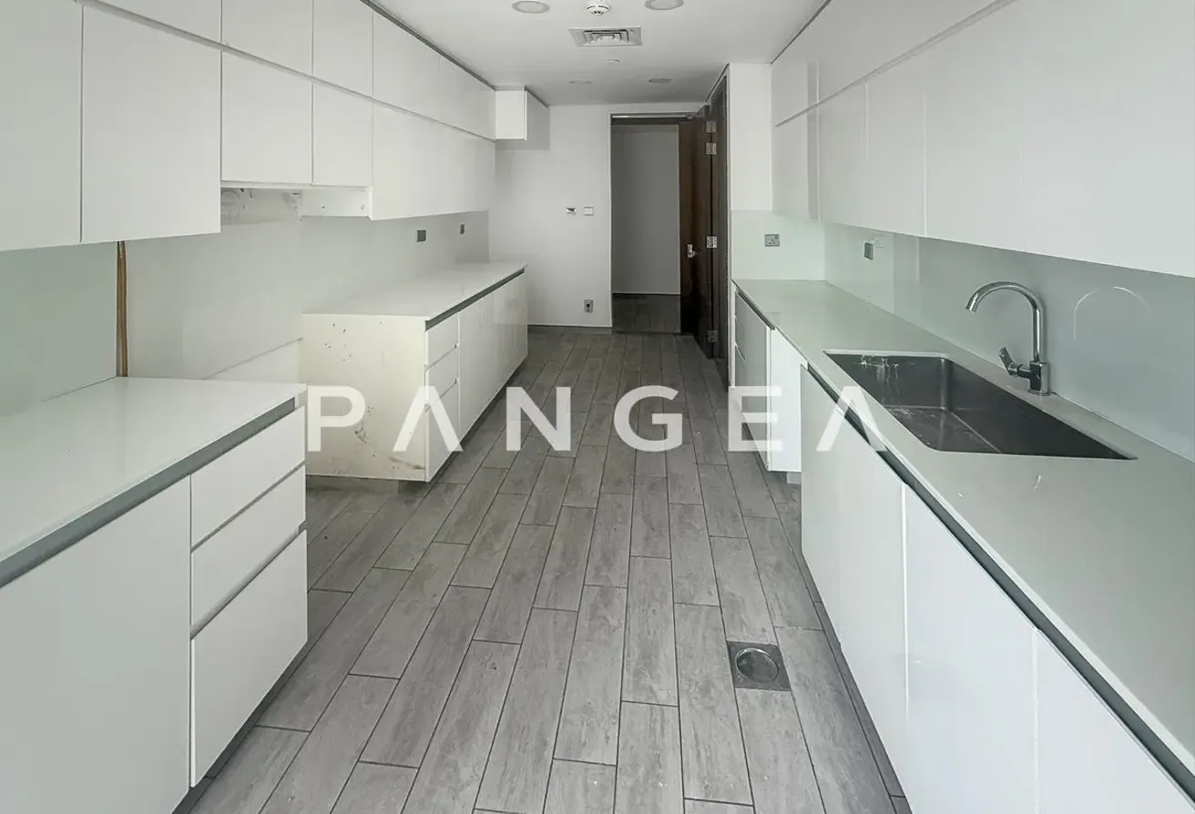 Big Layout | Burj Khalifa and Canal View | Penthouse