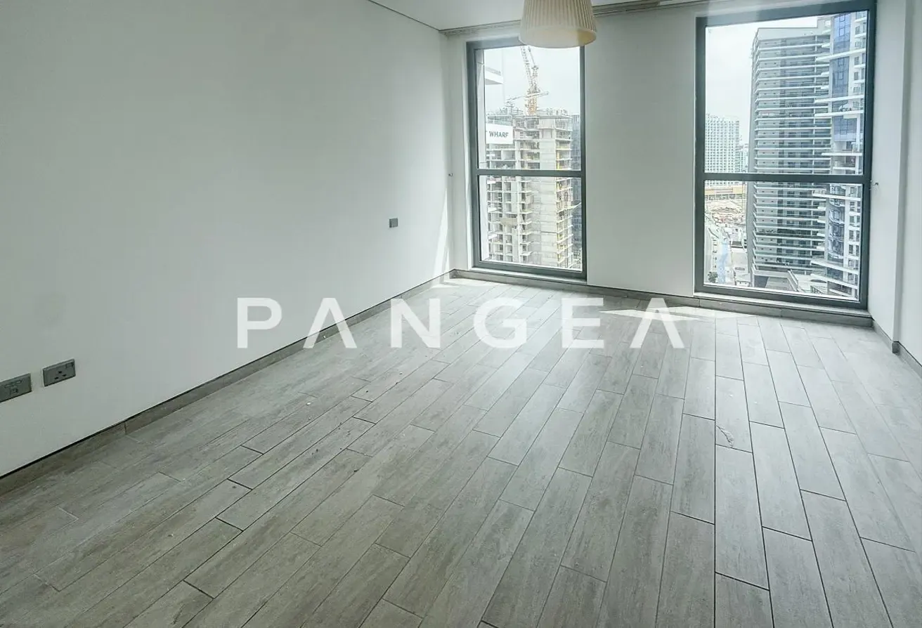 Big Layout | Burj Khalifa and Canal View | Penthouse