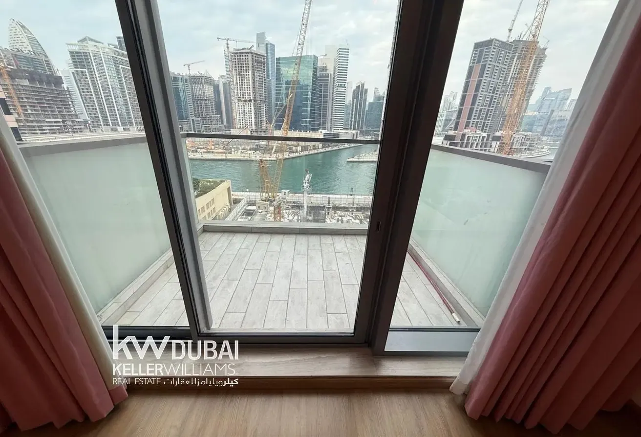 BRIGHT LAYOUT | UNFURNISHED | MULTIPLE CHEQUES