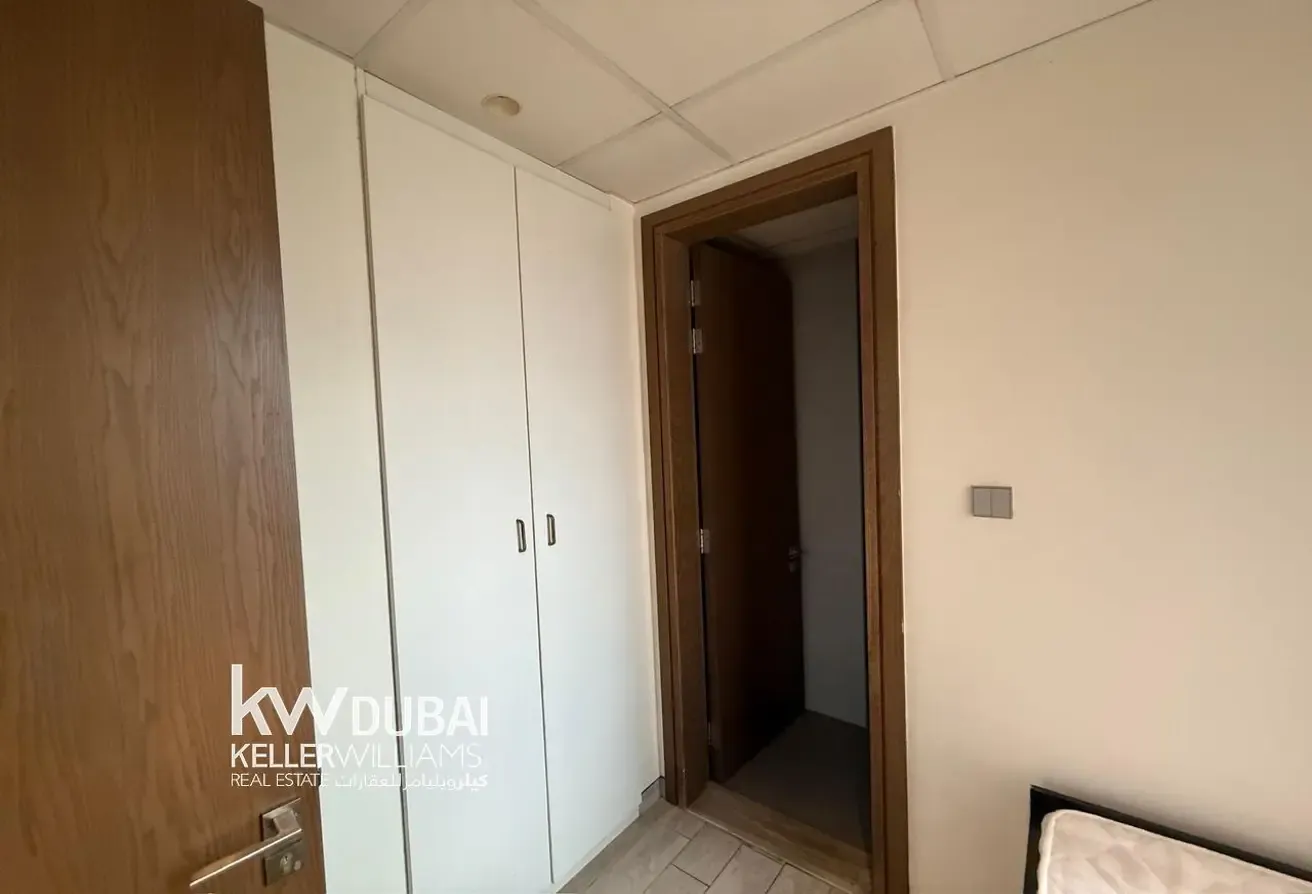 BRIGHT LAYOUT | UNFURNISHED | MULTIPLE CHEQUES
