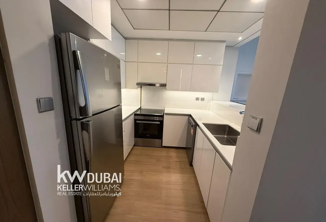 BRIGHT LAYOUT | UNFURNISHED | MULTIPLE CHEQUES